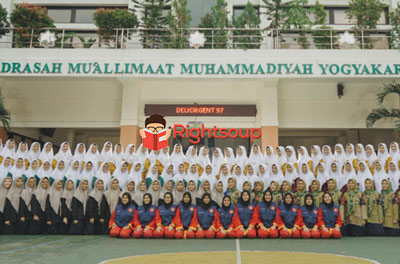 5. Pondok pesantren Muallimat Muhammadiyah